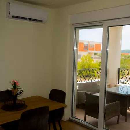 Appartement Miha Vodice
