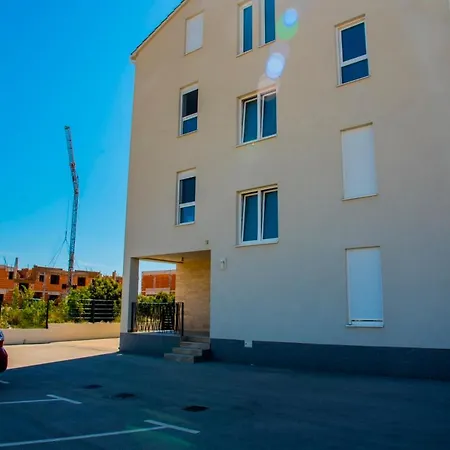 Appartement Miha *